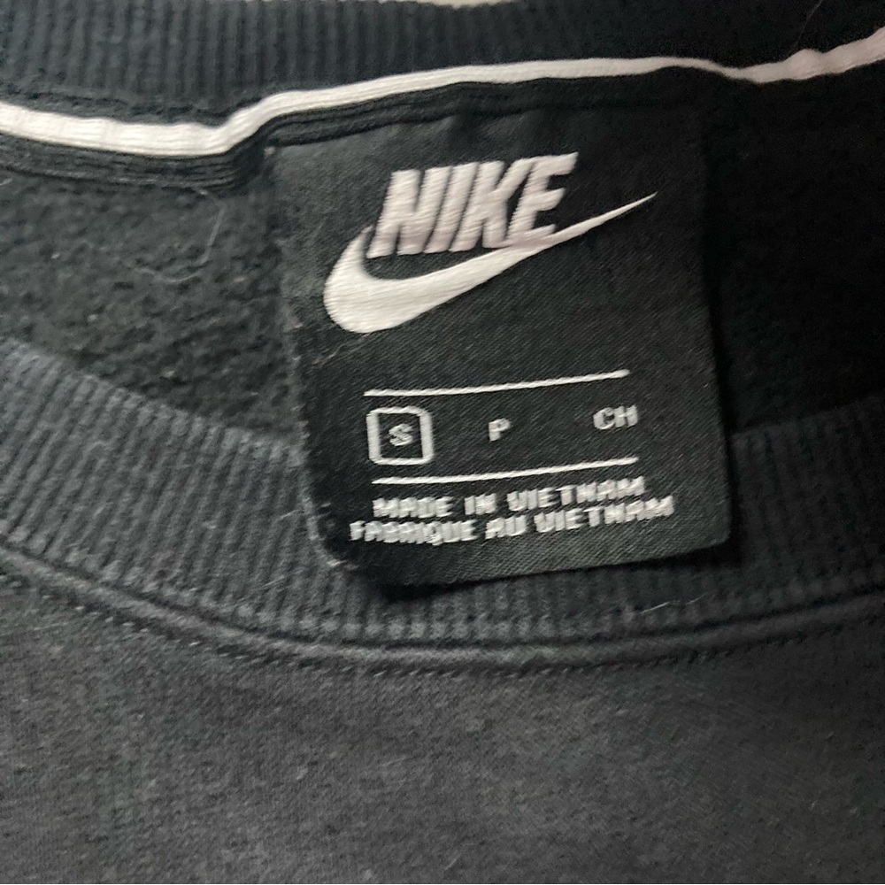 Nike Black Graphic Crewneck Sweatshirt Size Small Unisex - Picture 3 of 3